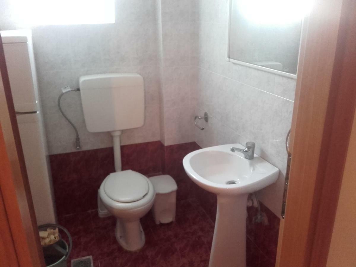 Solmar House Apartment Flogita Luaran gambar
